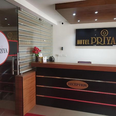 Hotel Priya Chengannur Exterior foto