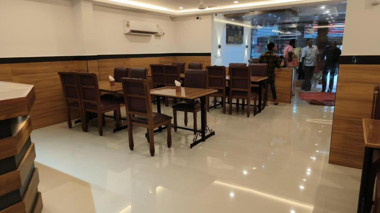 Hotel Priya Chengannur Exterior foto